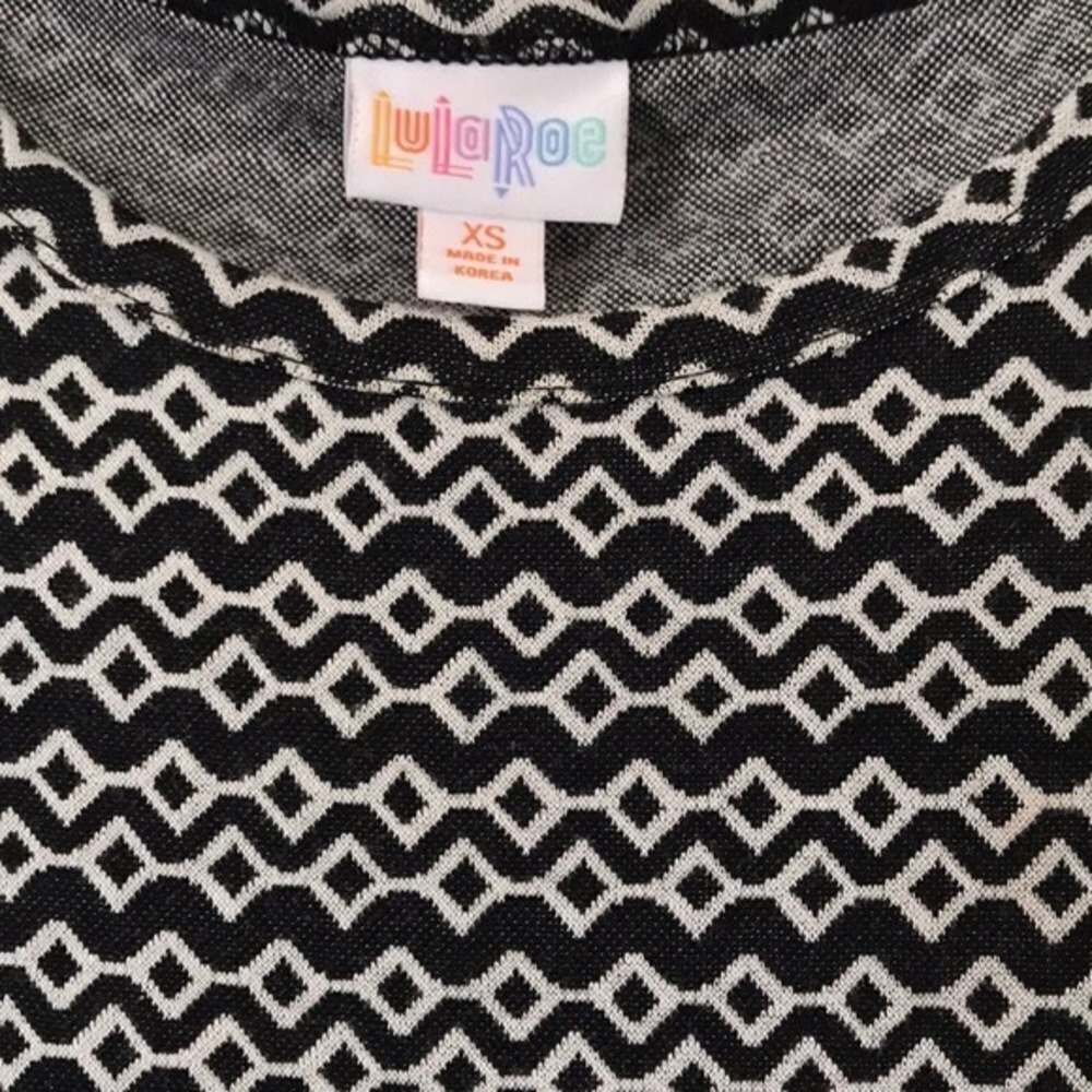 LuLaRoe Julia Dress Womens XS Black White Geometric Diamond Knit Midi Sheath - Picture 3 of 5